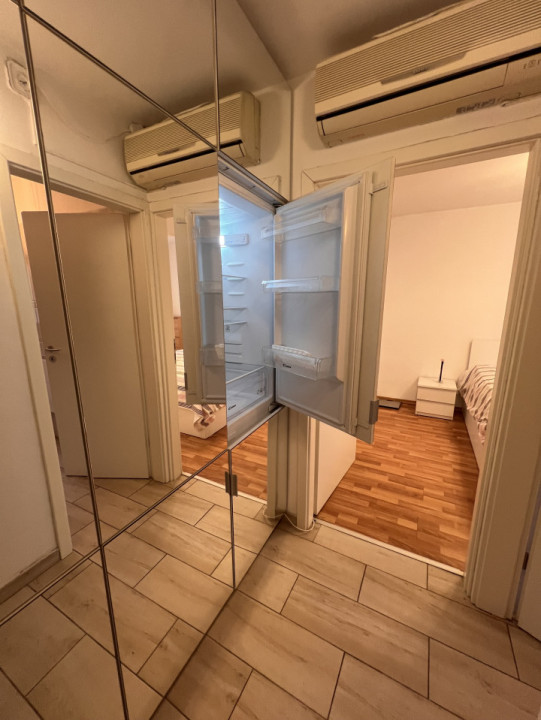4 camere modern Piata Trapezului, metrou 2 minute