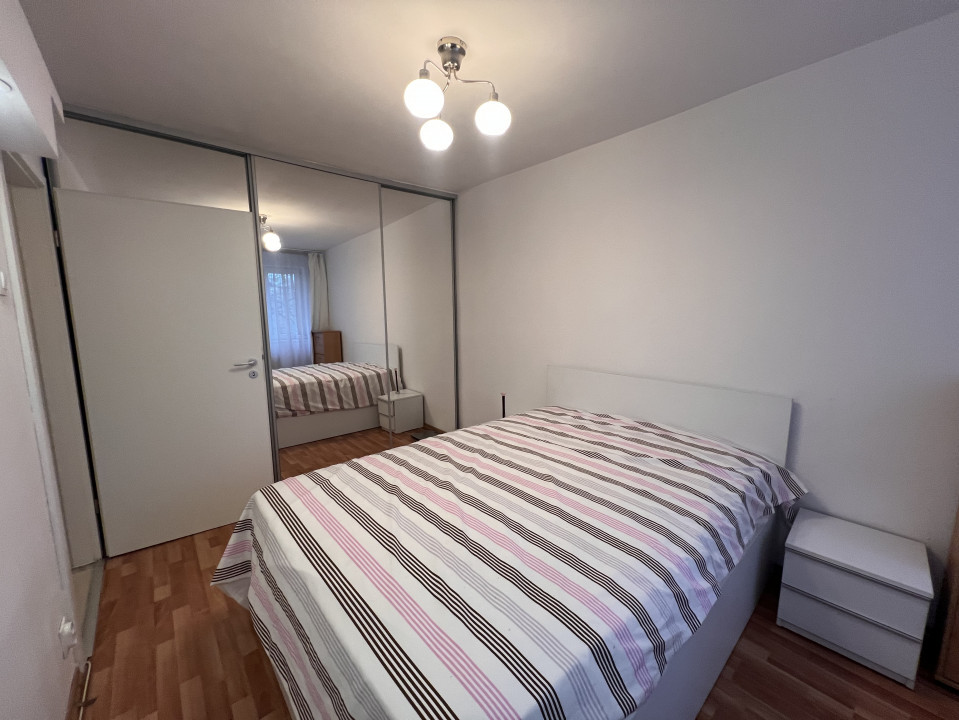 4 camere modern Piata Trapezului, metrou 2 minute