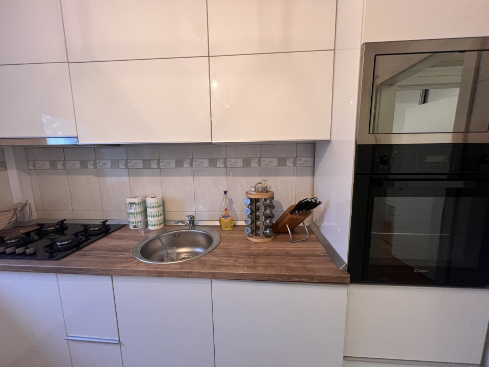 4 camere modern Piata Trapezului, metrou 2 minute