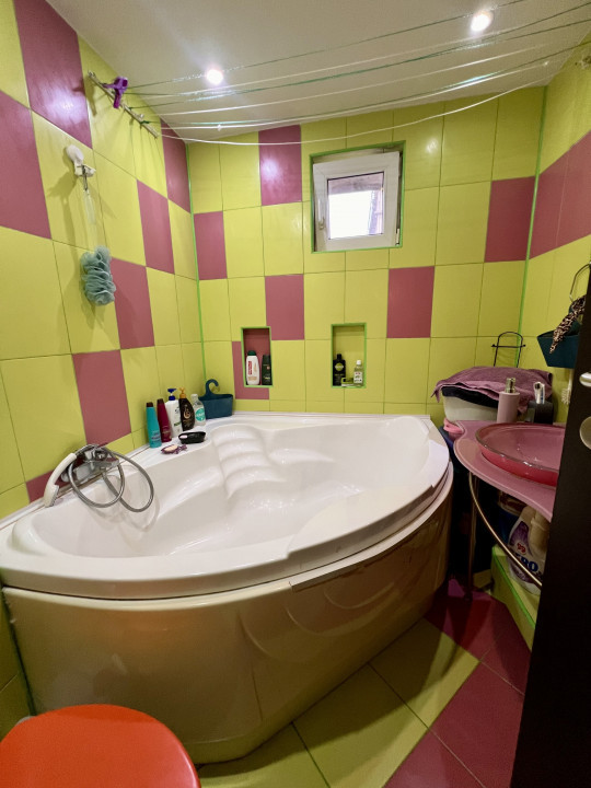 3 camere modern la 300m de metrou Piata Sudului