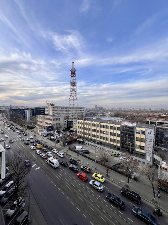 3 camere modern la 300m de metrou Piata Sudului