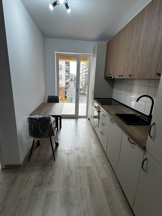 2 camere premium la 5 minute de metrou Berceni