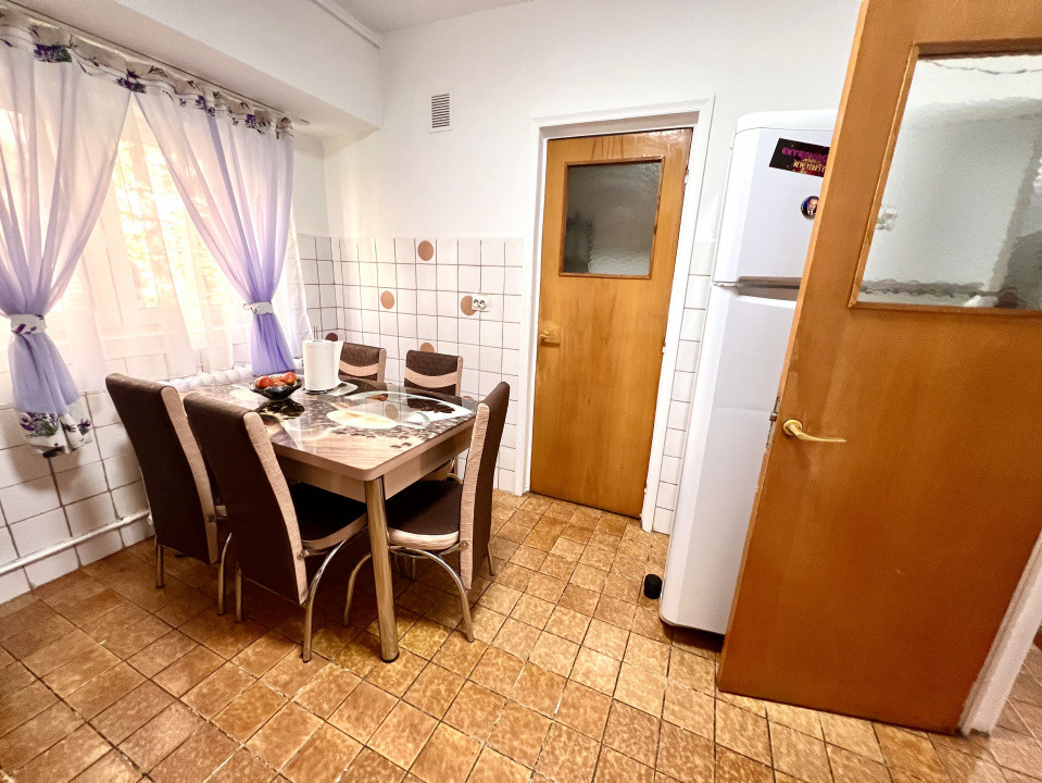  4 camere Piata unirii 10 minute metrou Izvor