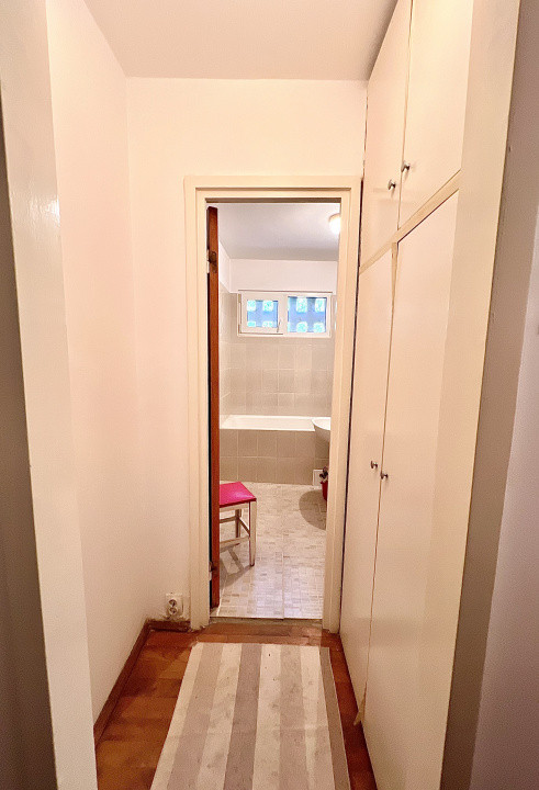 3 camere Militari zona Apusului metrou Gorjului