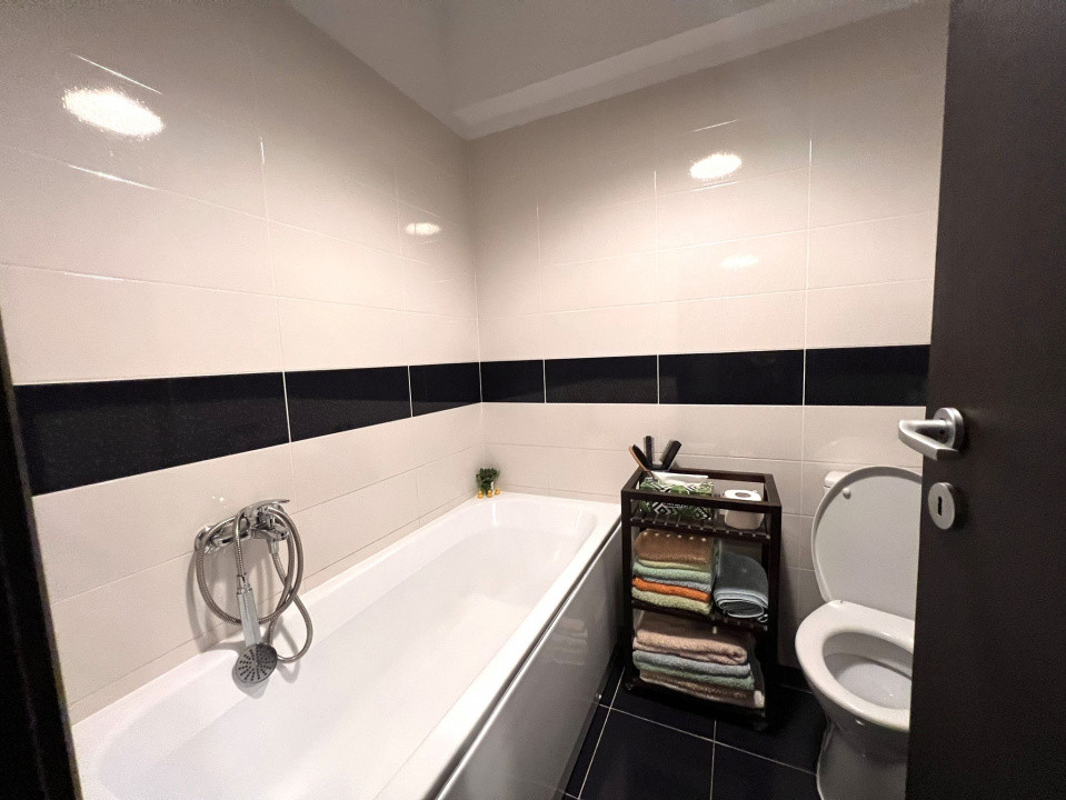 2 camere premium la 7 minute de metrou Jiului