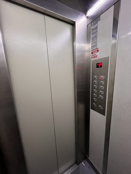 Garsonieră Titan decomandata , 40mp, lângă metrou  