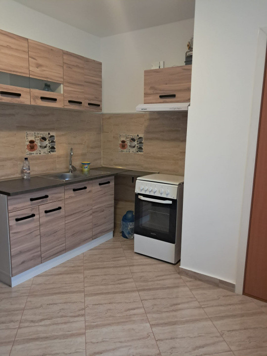 Garsoniera 45mp, parter inalt langa parcul IOR, 5 min metrou 