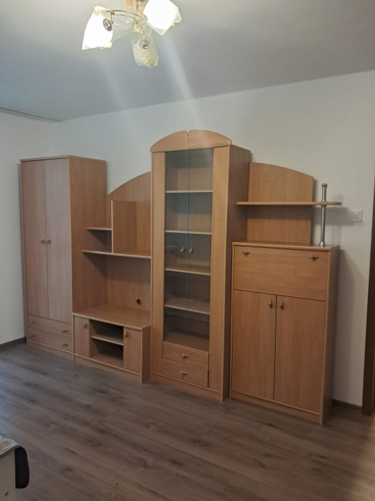 Garsoniera 45mp, parter inalt langa parcul IOR, 5 min metrou 