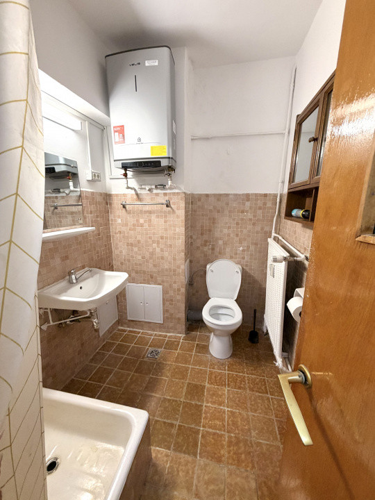 OPORTUNITATE GRUP DE STUDENTI! Închiriere pe camera zona Piata Unirii