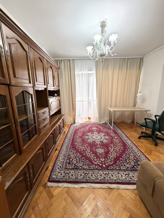 OPORTUNITATE GRUP DE STUDENTI! Închiriere pe camera zona Piata Unirii