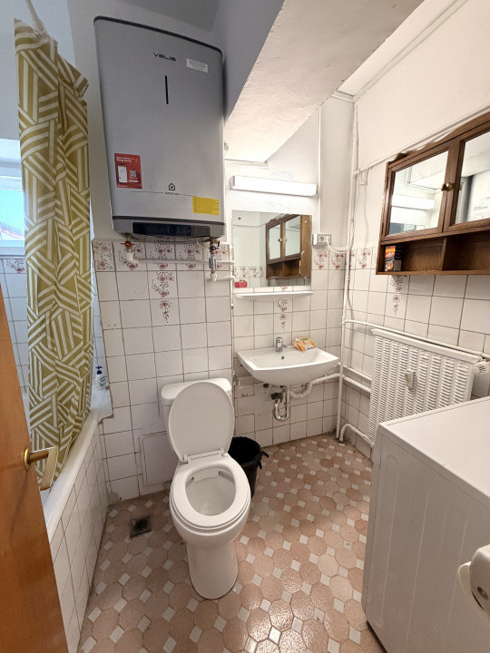 OPORTUNITATE GRUP DE STUDENTI! Închiriere pe camera zona Piata Unirii