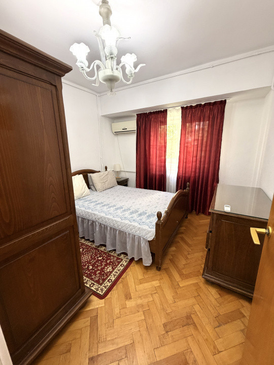 OPORTUNITATE GRUP DE STUDENTI! Închiriere pe camera zona Piata Unirii