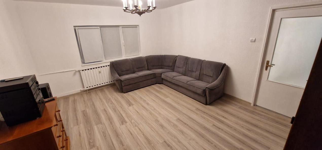 3 Camere Decomandat, Vedere Panoramică, zona 13 Septembrie