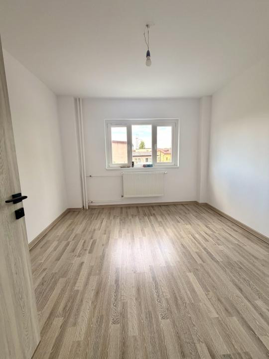 Spațiu Modern pentru Birouri/Sediu Firmă – Etajul 1 – Zona Bd. Chișinău