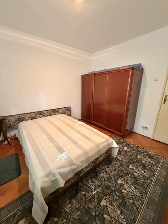 2 camere, zona Piata Minis - Metrou Costin Georgian  