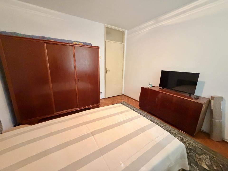 2 camere, zona Piata Minis - Metrou Costin Georgian  