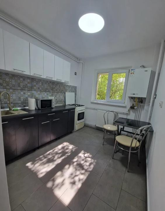 3 camere decomandat, modern, langa Arena Nationala