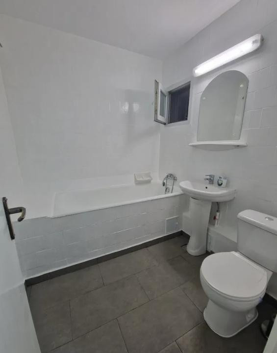 3 camere decomandat, modern, langa Arena Nationala