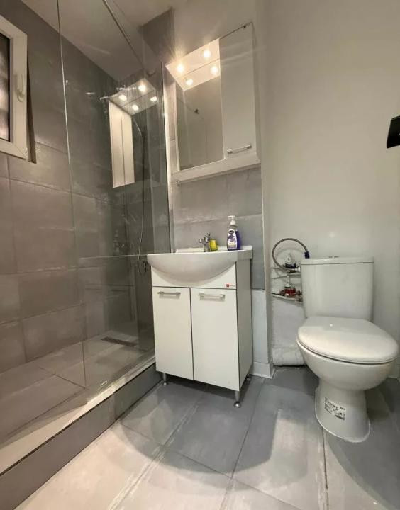 3 camere renovat Arena Nationala /prima inchiriere
