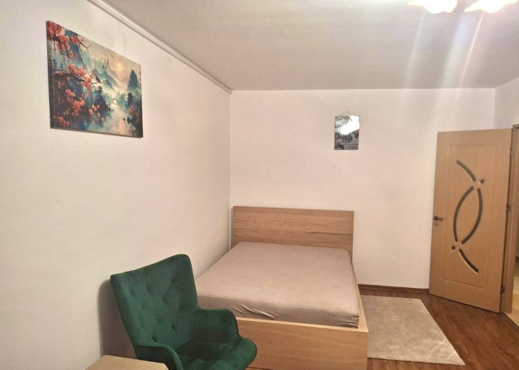 Garsoniera spatioasa de 43 mp metrou Costin Georgian 