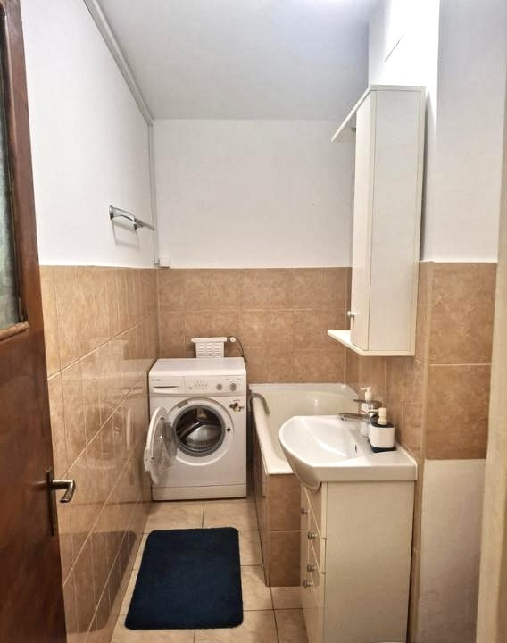 Garsoniera spatioasa de 43 mp metrou Costin Georgian 