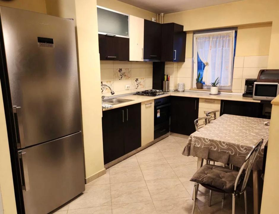 3 camere metrou Iancului/pretabil familie