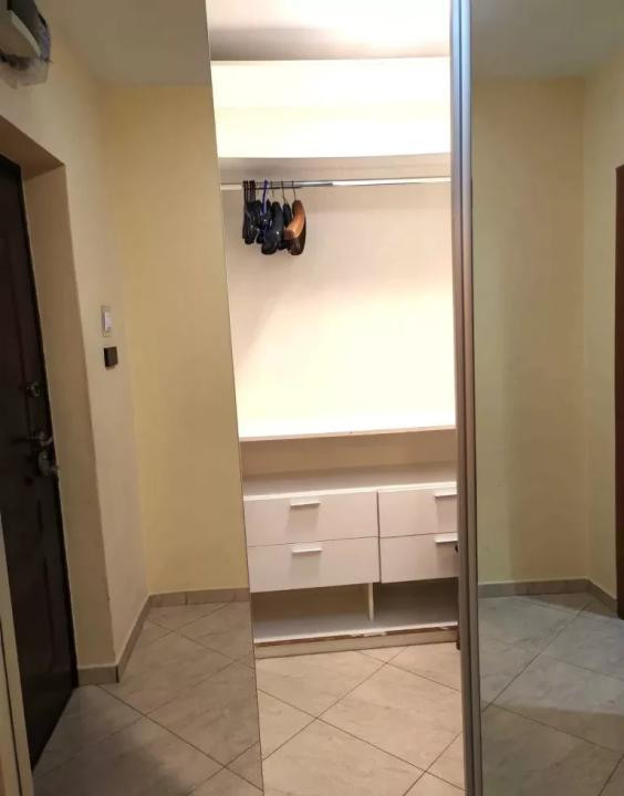 3 camere metrou Iancului/pretabil familie