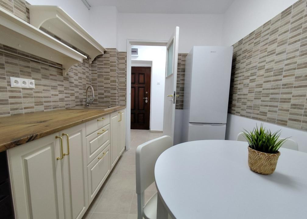 2 camere metrou Nicolae Grigorescu/prima inchiriere