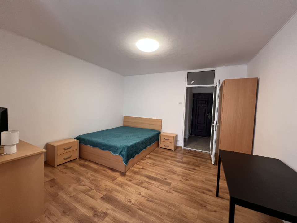 Garsoniera renovată zona Iancului construcție 1982