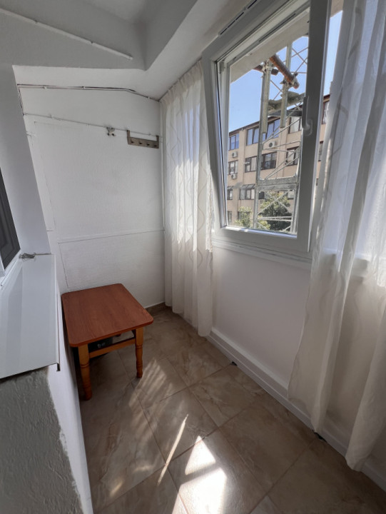 Garsoniera renovată zona Iancului construcție 1982