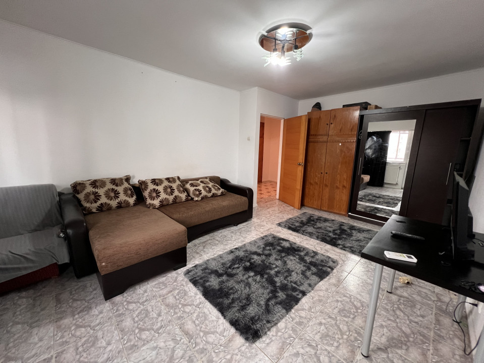 Garsonieră la metrou Timpuri Noi