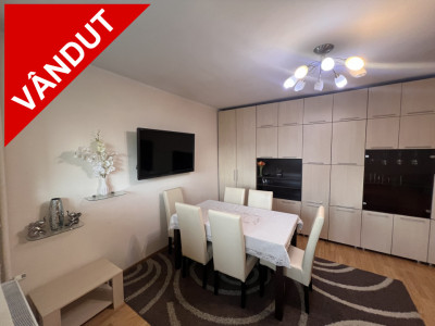 2 camere renovat la metrou 1 Decembrie Titan 