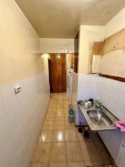 2 camere Titan, pretabil investitie