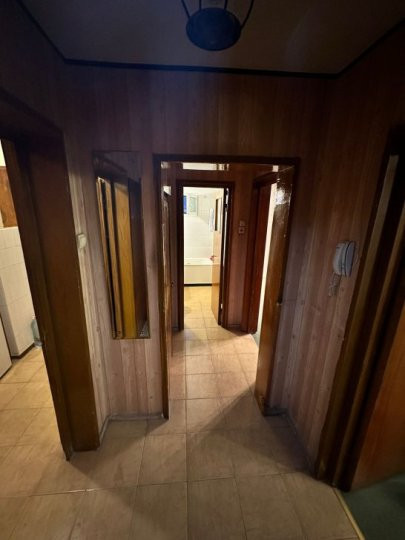 2 camere Titan, pretabil investitie