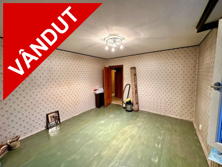 2 camere Titan, pretabil investitie